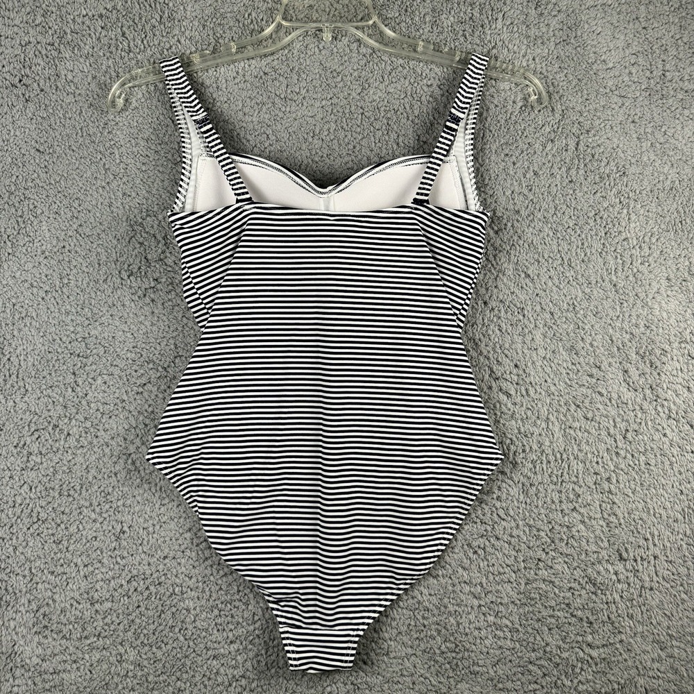 Nip Tuck Twist Front Swimsuit One Piece 8 Navy Blue White Stripes Multi Fit cup‎ - Picture 9 of 16